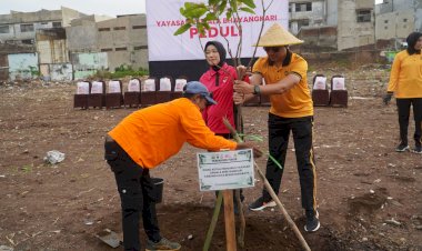 Bhayangkari-Polrestabes-Surabaya-Hijaukan-Lingkungan-Asrama-Polisi-Koblen